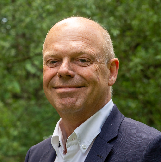 Bob Puijn.png (821 KB)